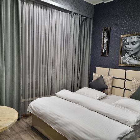 Day Inn Hotel Jerevan Eksteriør bilde