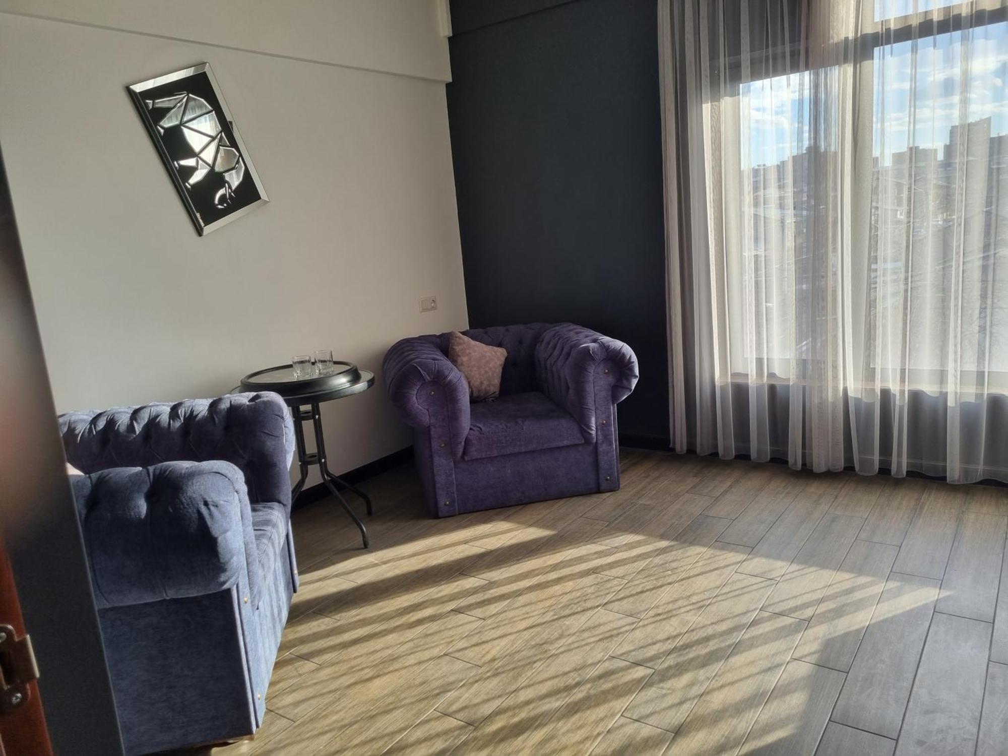 Day Inn Hotel Jerevan Eksteriør bilde
