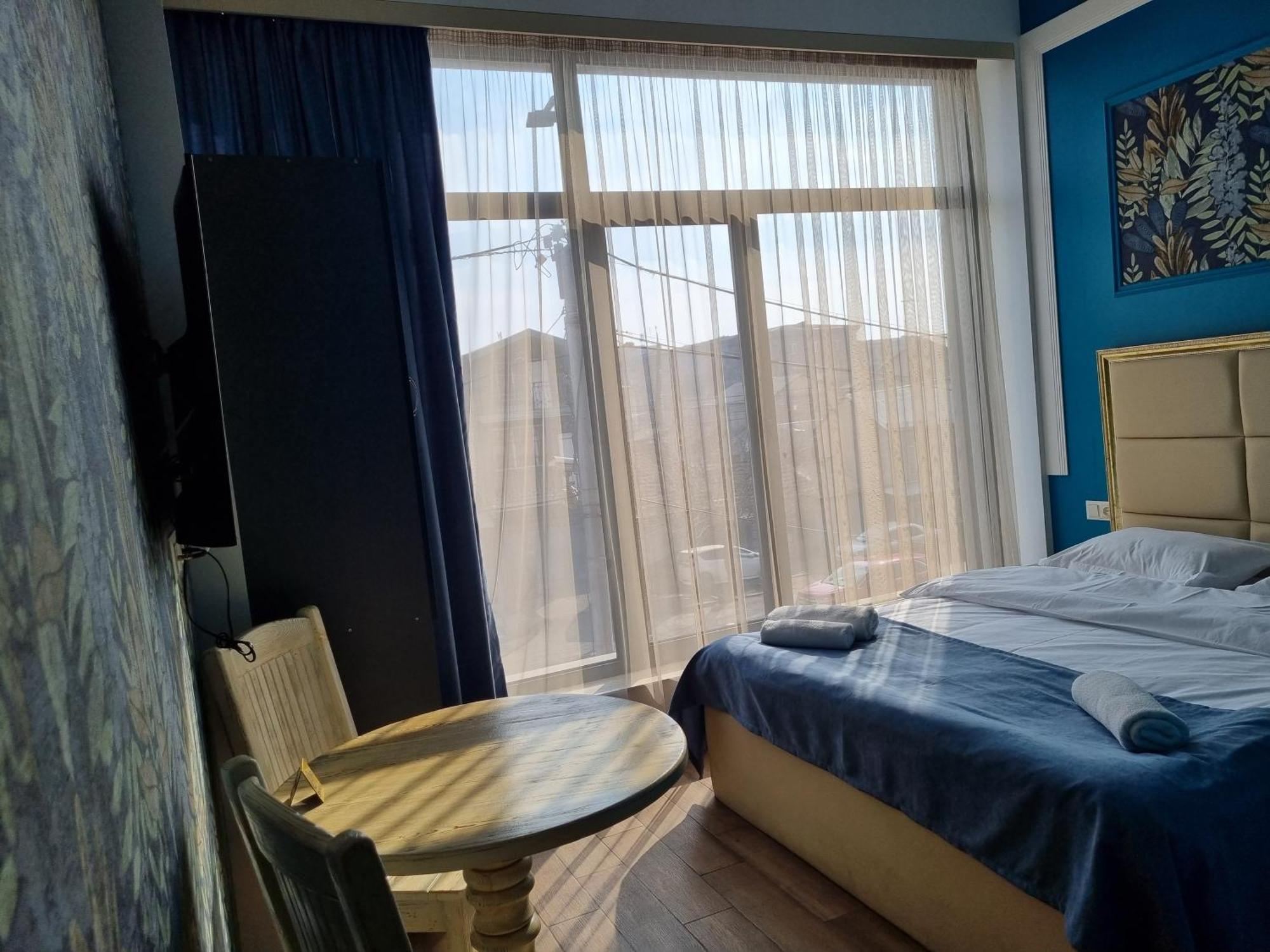 Day Inn Hotel Jerevan Eksteriør bilde