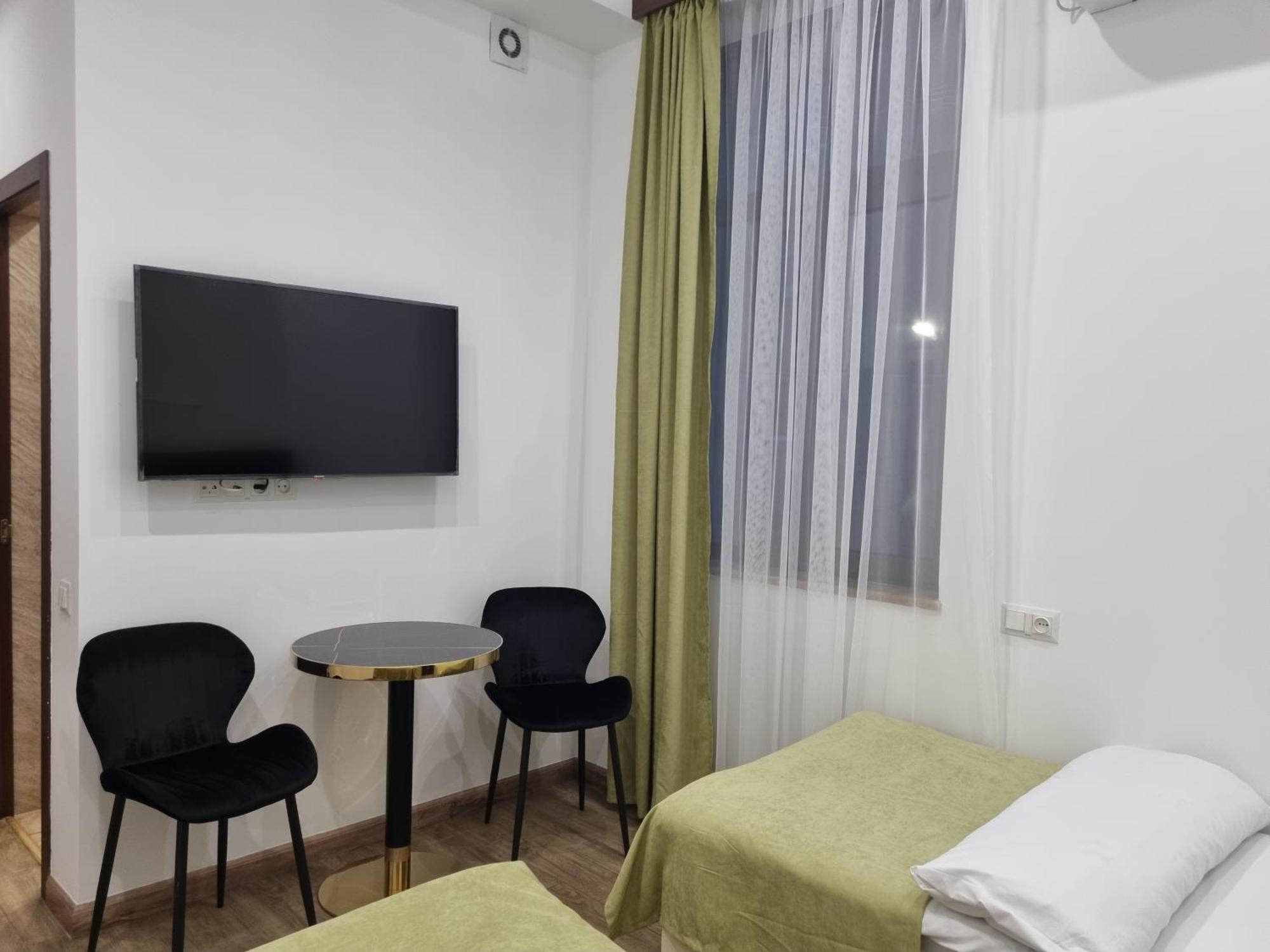 Day Inn Hotel Jerevan Eksteriør bilde